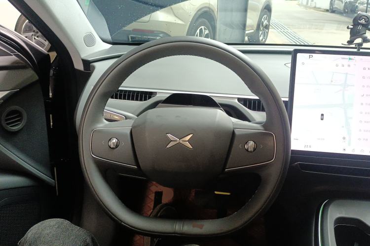 Used XPeng MONA M03 2024 620 with Ultra-Long Range Steering Wheel
