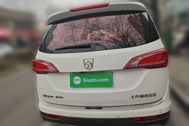 Used Baojun 730 2017 1.5T DCT Flagship Model 7 Seats China V Emission Standard