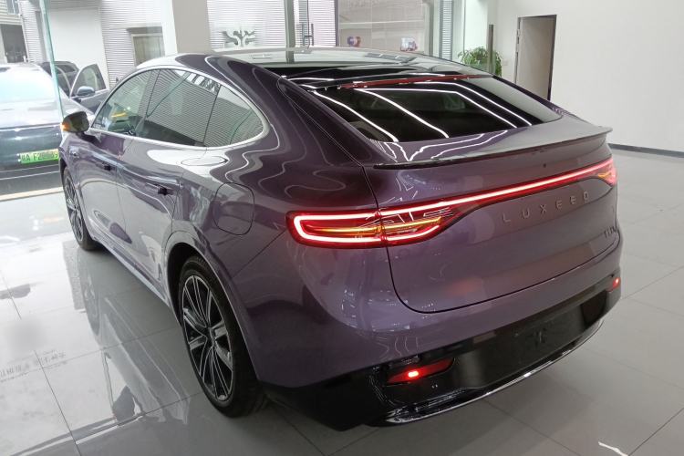 Used Hima Luxeed R7 2025 Extended-Range 331km Ultra Rear Left 45 Deg