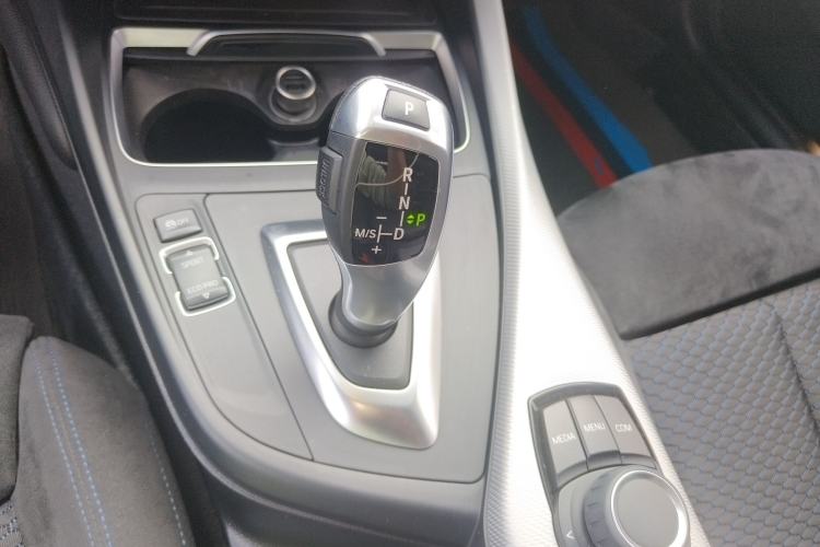 Used BMW 1 Series 2018 120i M Sport Package Gear Lever