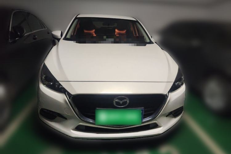 Used Mazda 3 Axela 2019 Cloud-Control Edition Hatchback 1.5L Automatic Comfort Model China VI Standard