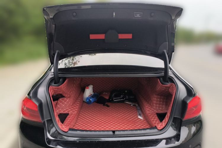 Used BMW 5 Series 2019 530Li Leading Model M Sport Package Trunk