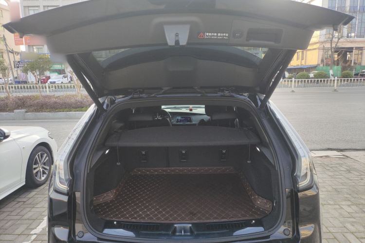 Used Cadillac XT4 2018 28T 4x4 Leading Sport Model
