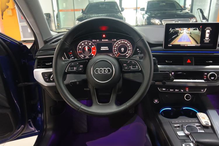 Used Audi A4L 2019 40 TFSI Fashion Edition China VI Emission Standard
