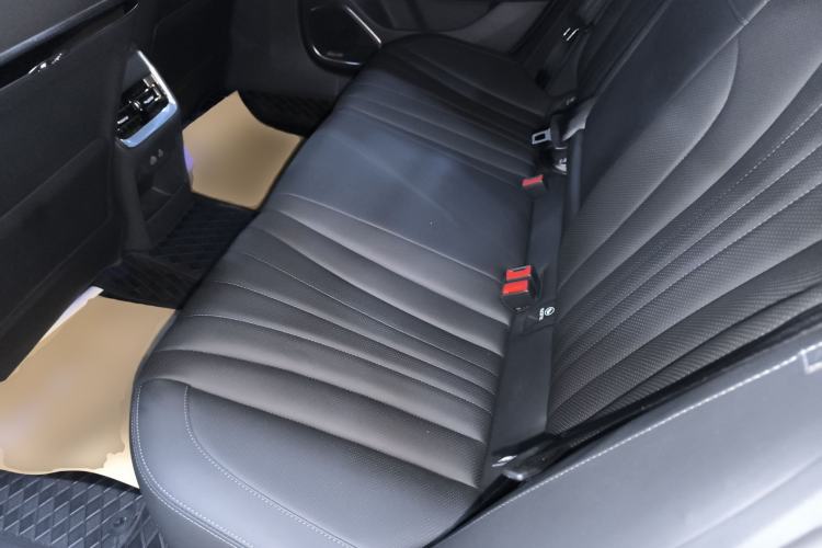 Used Hongqi H5 2023 2.0T Automatic Smart Connect Flagship Edition