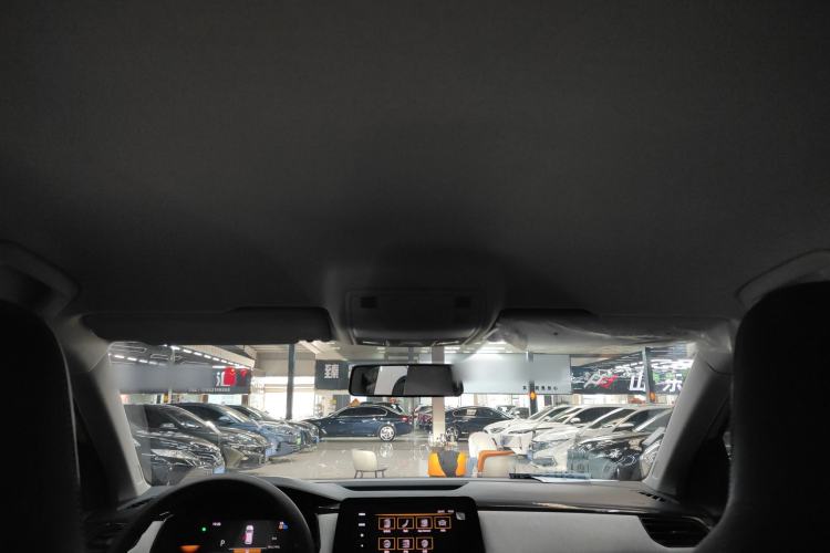 Used Volkswagen Tharu 2025 New Sharp 1.5L Sharp Edition Headliner