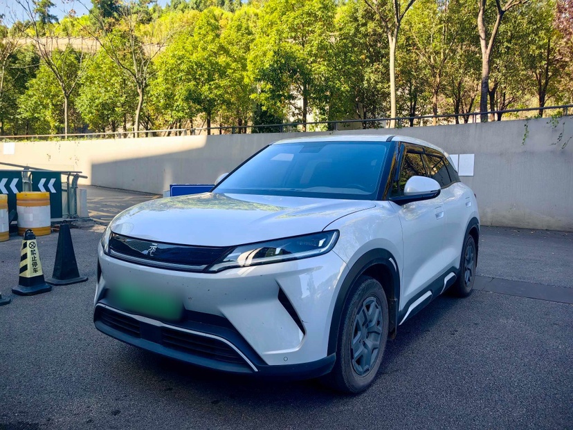 BYD Yuan UP 2025 Model 301KM Leading Version — снимка 18