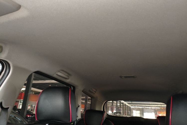 Used Wuling Hongguang S3 2018 1.5L Manual Standard Version China V Standard Headliner