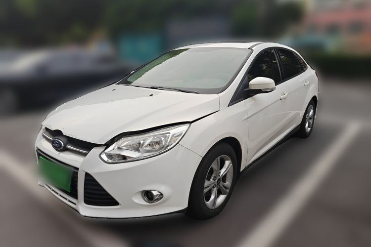 Used Ford Focus 2012 Sedan 1.6L Automatic Fashion Edition