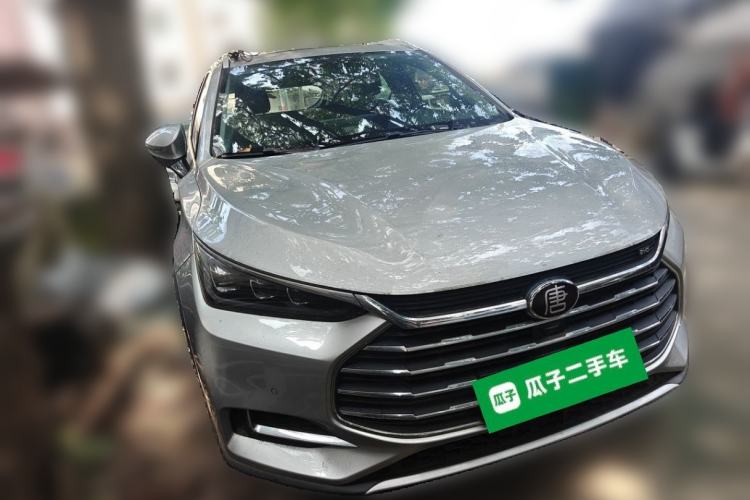 Used BYD Tang 2018 2.0T Automatic Smart Connect Prestige 5-Seater National Emission Standard V Front Right 45 Deg