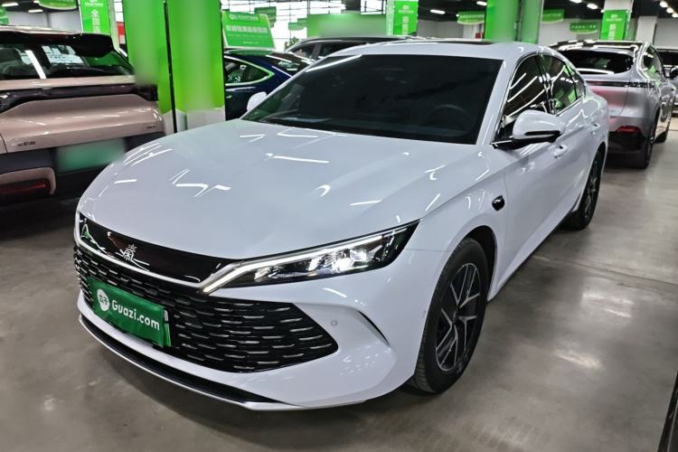 Used BYD Qin L 2025 DM-i Smart Drive 120KM Leading Model
