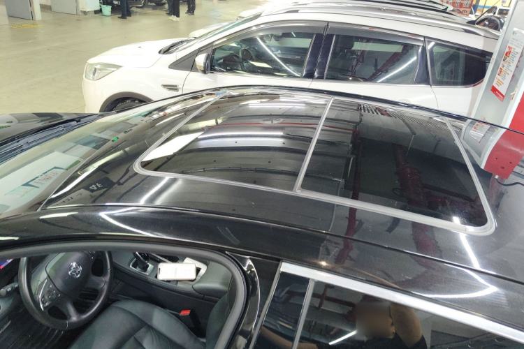 Used Buick LaCrosse 2019 28T Luxury Version Roof