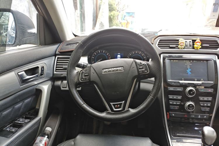 Used Haval H2 2016 Red-Label 1.5T Manual Two-Wheel Drive Luxury Model