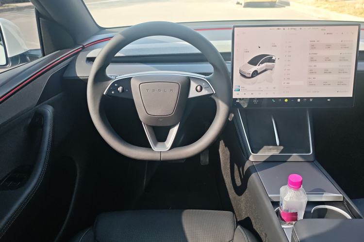 Used Tesla Model Y L 2025 Model Long-Range All-Wheel-Drive Version