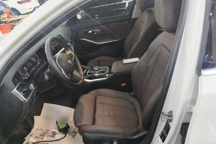 Used BMW 3 Series 2022 320Li M Sport Package Left Front Seat