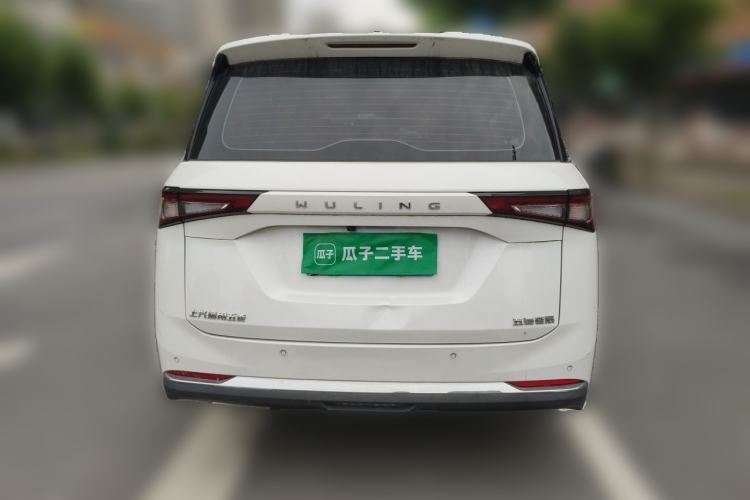 Used Wuling Jiachen 2022 1.5L Manual Light Comfort Edition
