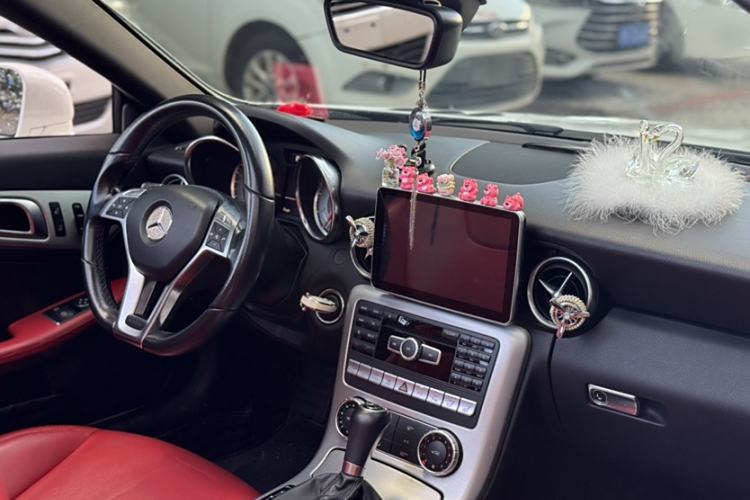 Used Mercedes-Benz SLK-Class 2011 SLK 200 Fashion Model
