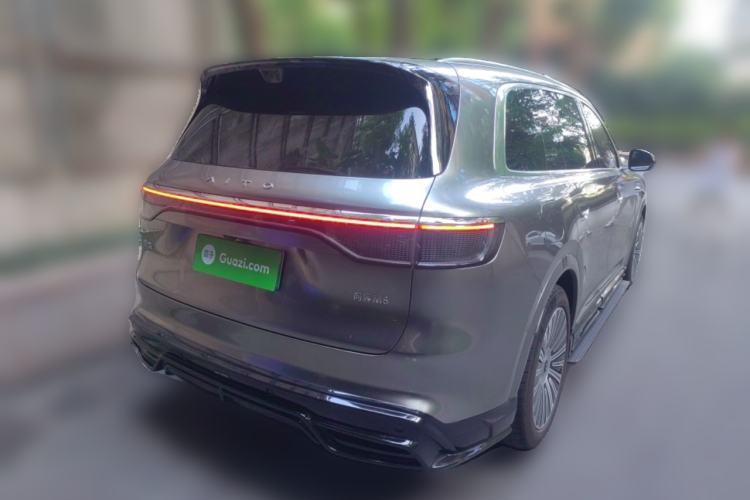 Used Hima AITO M8 2025 Extended-Range Max+ Version 53.4 kWh 5-Seater Edition
