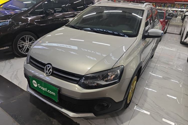Used Volkswagen Polo 2012 1.6L Cross Polo MT