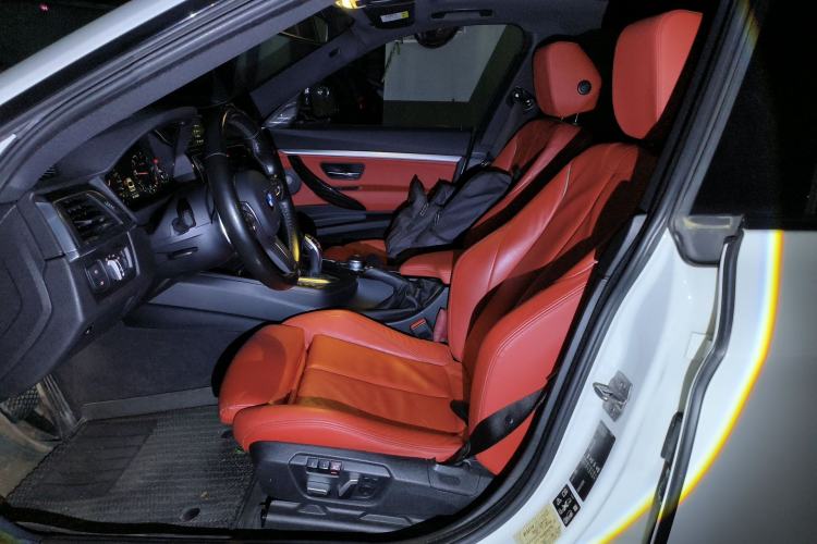 Used BMW 3 Series GT 2018 330i xDrive M Sport Edition
