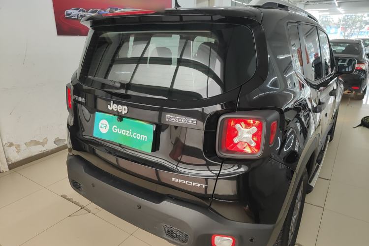 Used Jeep Renegade 2016 1.4T Automatic Kinetic Edition
