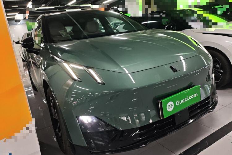 Used Lynk & Co Z20 2026 Model 430km Rear-Wheel Drive Pro Front Right 45 Deg