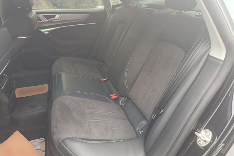 Used Audi A7L 2024 45 TFSI Luxury Edition
