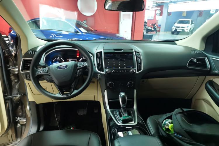 Used Ford Edge 2015 2.0T GTDi Two-Wheel-Drive Elite Edition