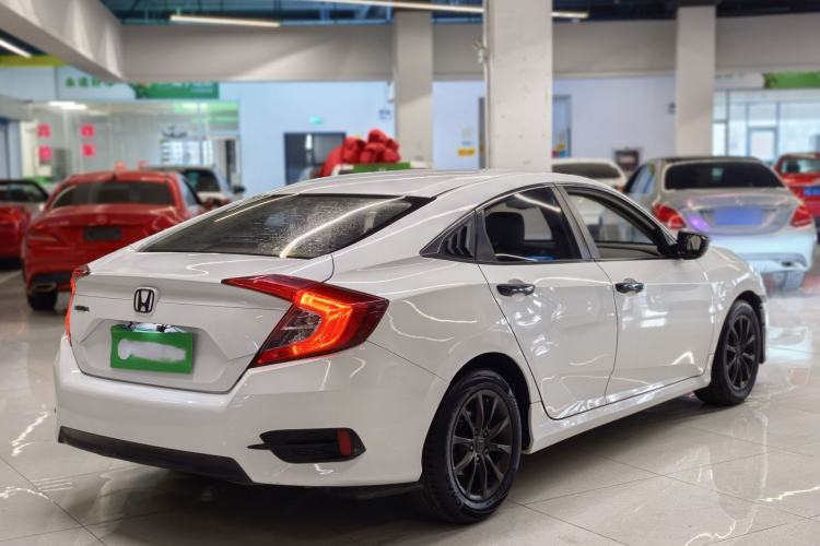 Used Honda Civic 2016 180TURBO CVT Comfort Version