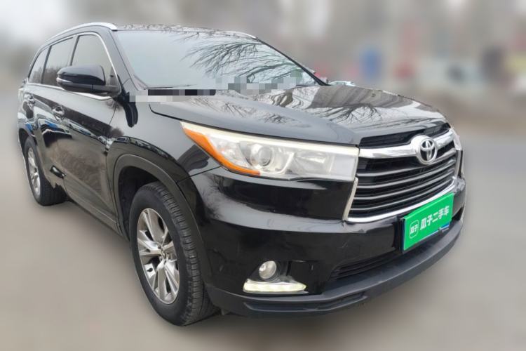 Used Toyota Highlander 2017 2.0T Four-Wheel Drive Luxury Edition 7 Seats Front Right 45 Deg
