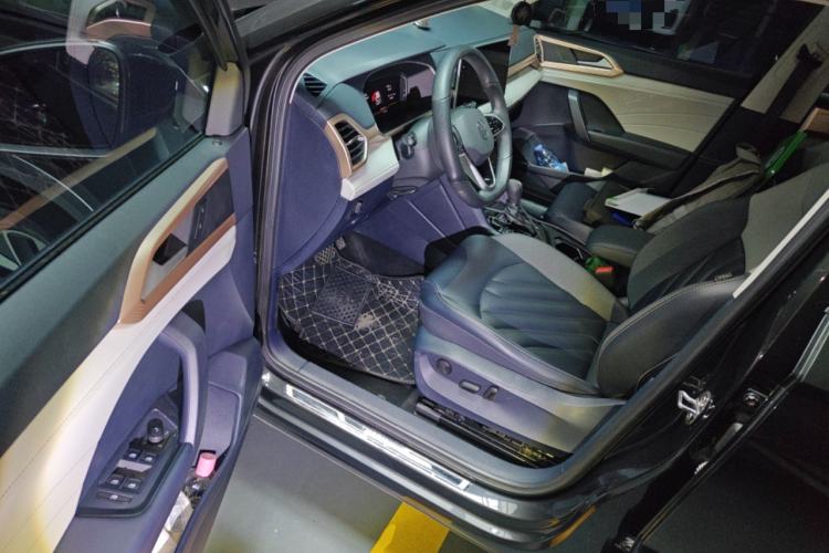 Used Volkswagen Tharu 2023 300TSI Two-Wheel-Drive Full Moon Edition
