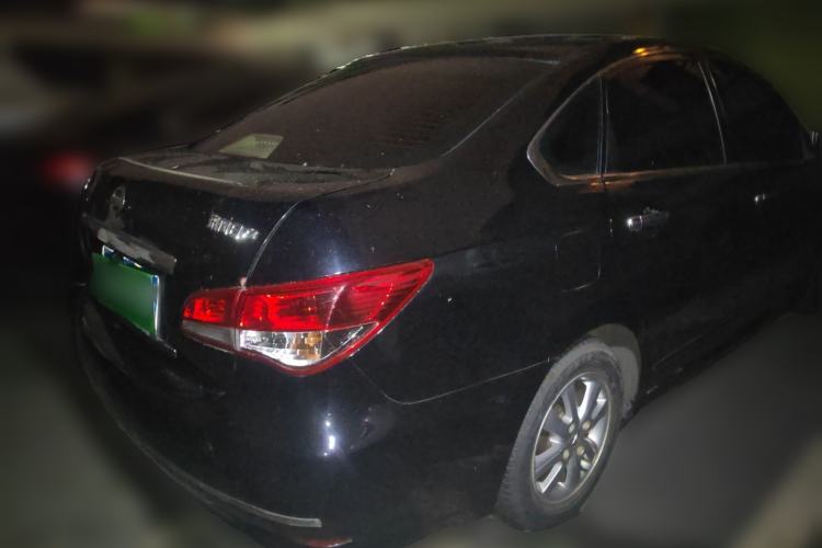 Used Nissan Sylphy 2012 Classic 1.6 XL Automatic Luxury Edition Rear Right 45 Deg