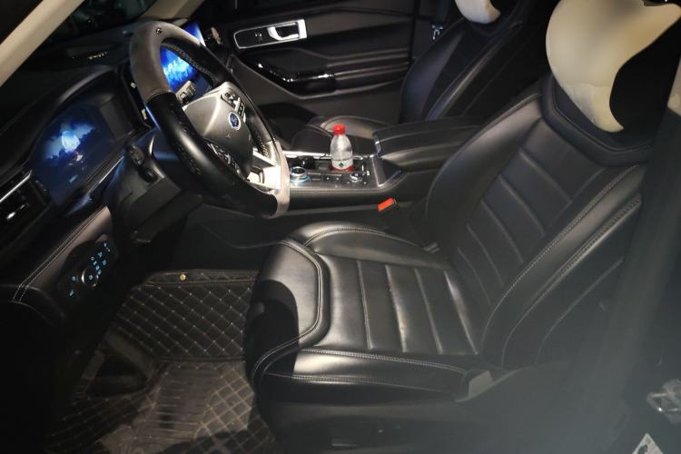 Used Ford Explorer 2023 EcoBoost 285 Four-Wheel Drive Stylish Plus Version 7 Seats