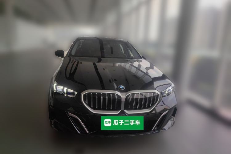 Used BMW 5 Series 2025 530Li Luxury Edition M Sport Package Front