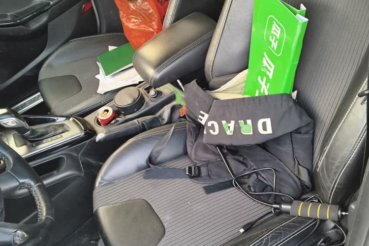 Used Ford Focus 2012 Sedan 1.6L Automatic Fashion Edition
