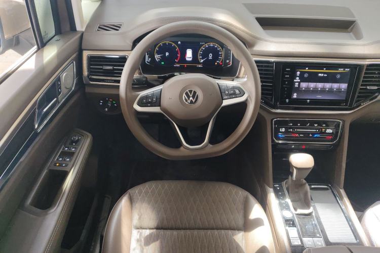 Used Volkswagen Viloran 2020 330TSI Business Edition
