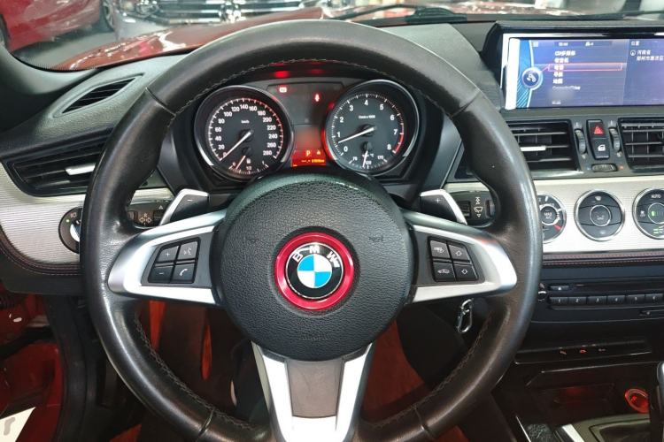 Used BMW Z4 2013 sDrive20i Leading Model
