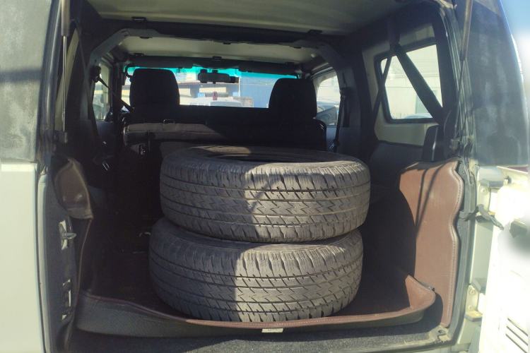 Used BAIC Off-Road BJ40 2014 2.4L Manual Cross-Country Edition Trunk