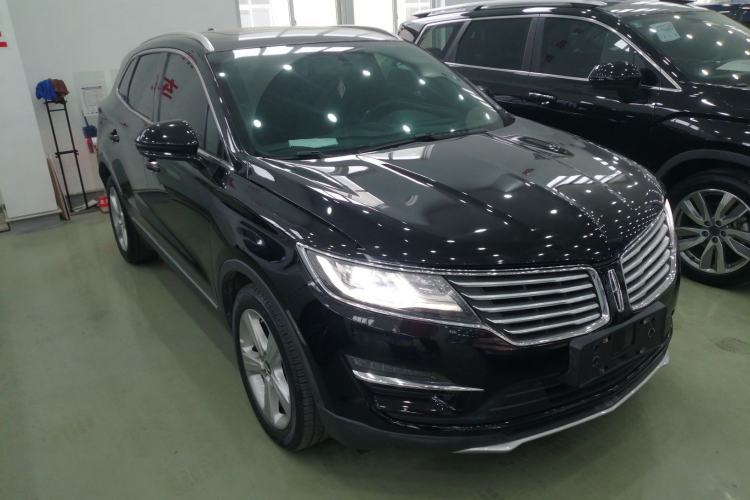 Used Lincoln MKC 2017 2.0T Two-Wheel Drive Deluxe Edition