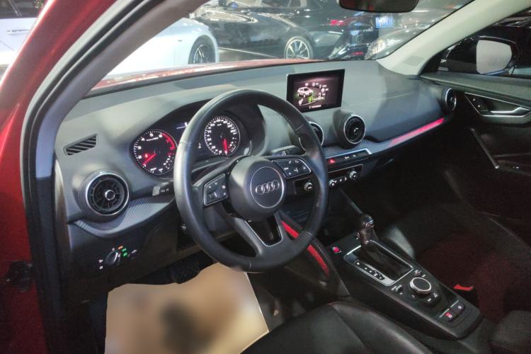 Used Audi Q2L 2018 35 TFSI Fashion Dynamic Version China V Emission Standard
