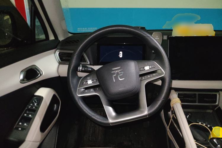 Used BYD Yuan UP 2024 401KM Leading Edition Steering Wheel