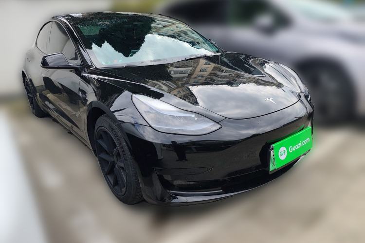 Used Tesla Model 3 2022 Rear-Wheel-Drive Version Front Right 45 Deg