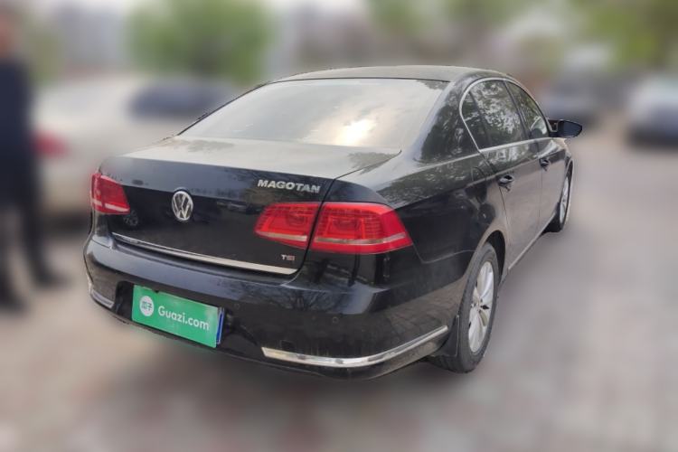 Used Volkswagen Magotan 2012 Revised 1.8TSI Luxury Version Rear Right 45 Deg