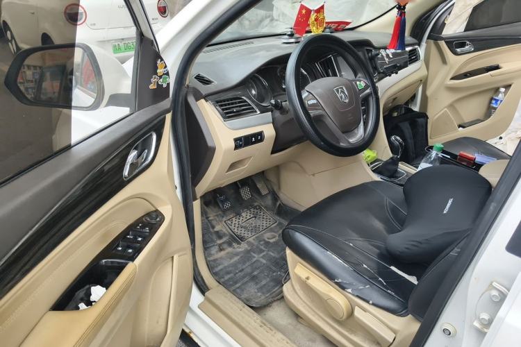 Used Baojun 730 2016 1.5L Manual Comfort Version 7 Seats China V Emission Standard