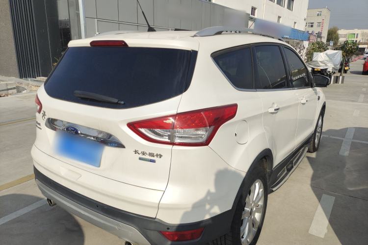Used Ford Kuga 2015 2.0L GTDi Four-Wheel Drive Prestige Model
