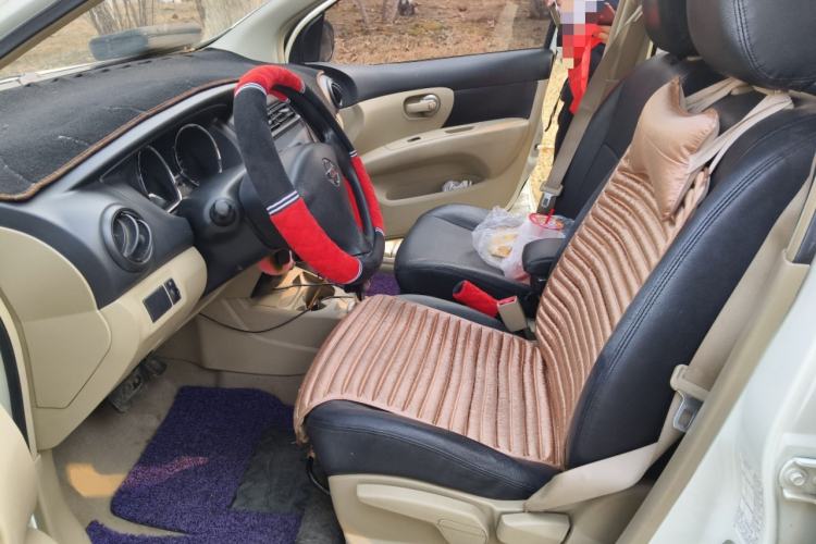 Used Nissan Livina 2015 1.6XE CVT Comfort Connect Edition
