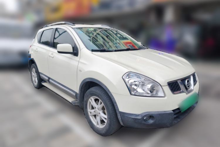 Used Nissan Qashqai 2012 2.0 XL Fire CVT 2WD Front Right 45 Deg