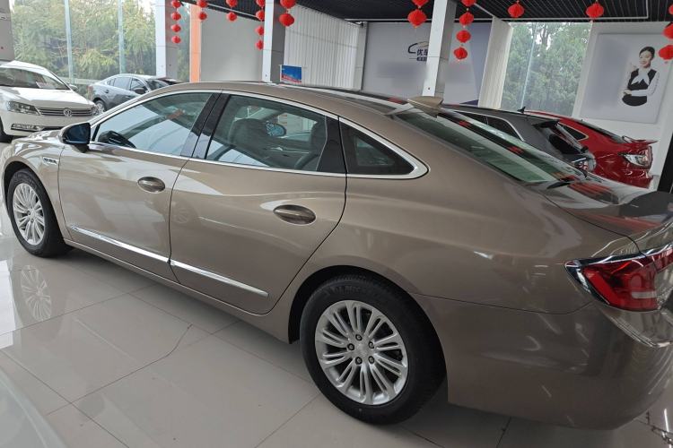 Used Buick LaCrosse 2018 20T Leading Model
