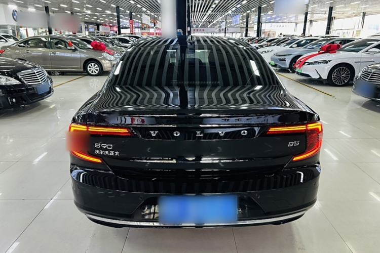 Used Volvo S90 2025 B5 Zhiya Luxury Edition