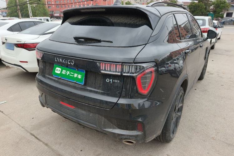 Used Lynk & Co 01 2021 2.0TD Four-Wheel Drive Dark Night Edition Rear Right 45 Deg